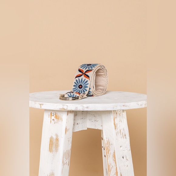 Bohemian Embroidered Daisy Flower 0 Ring Belt - Picture 4 of 7